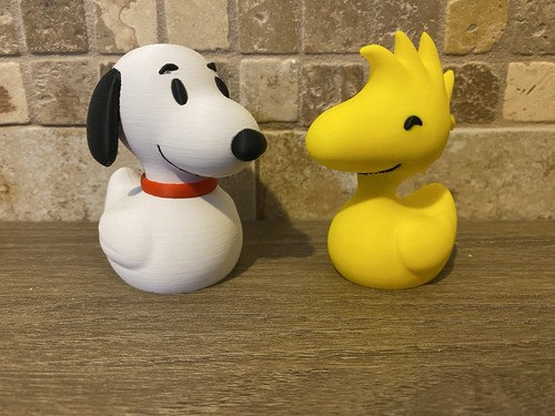 Carton beagle and bird car - beagle,