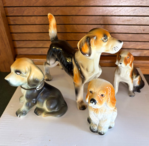 Ceramic dog figurines - figurines, lot